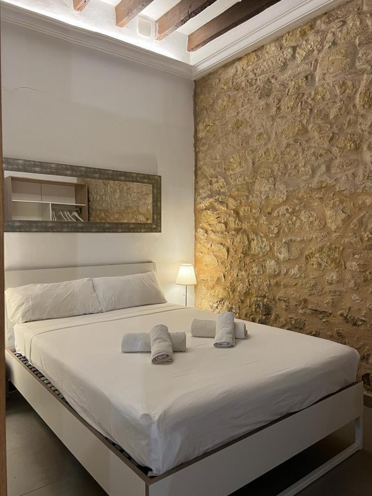 Des Rustic Center Apartment Аликанте Екстериор снимка